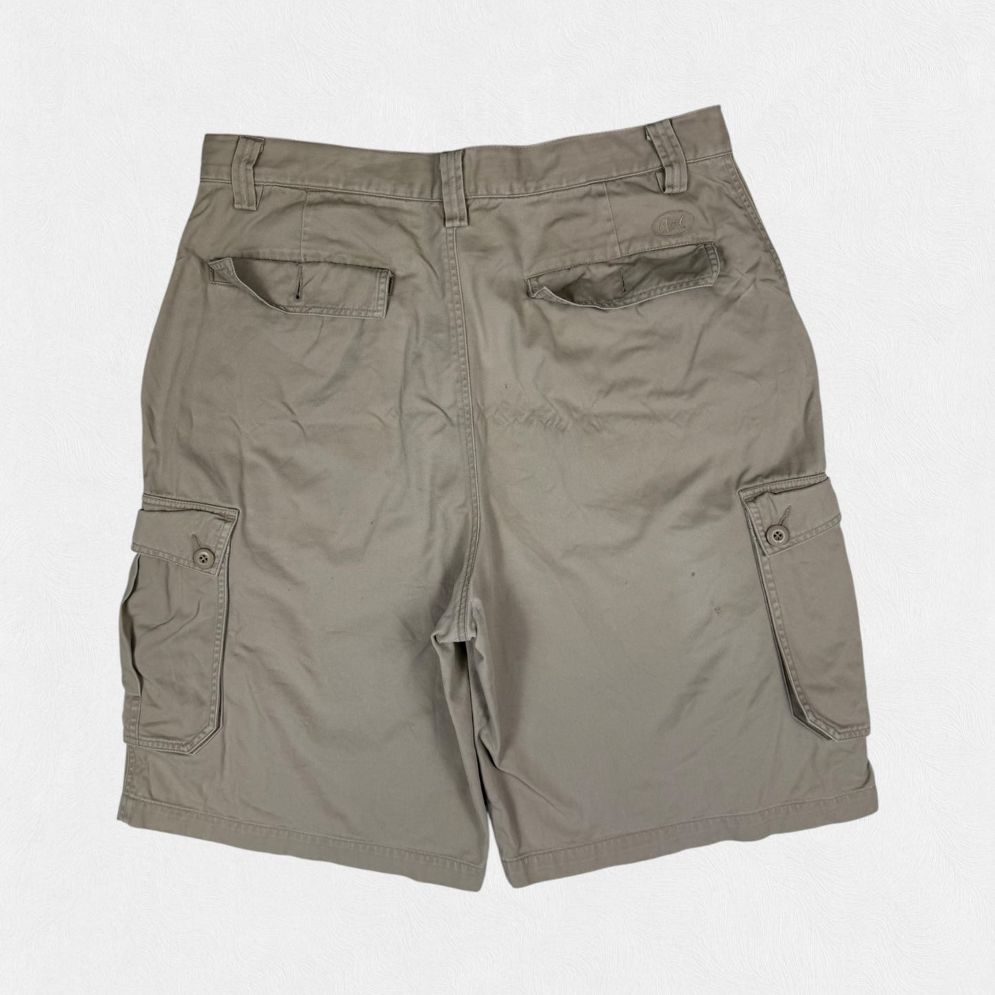 Vintage Fishbone baggy cargo shorts (W36)
