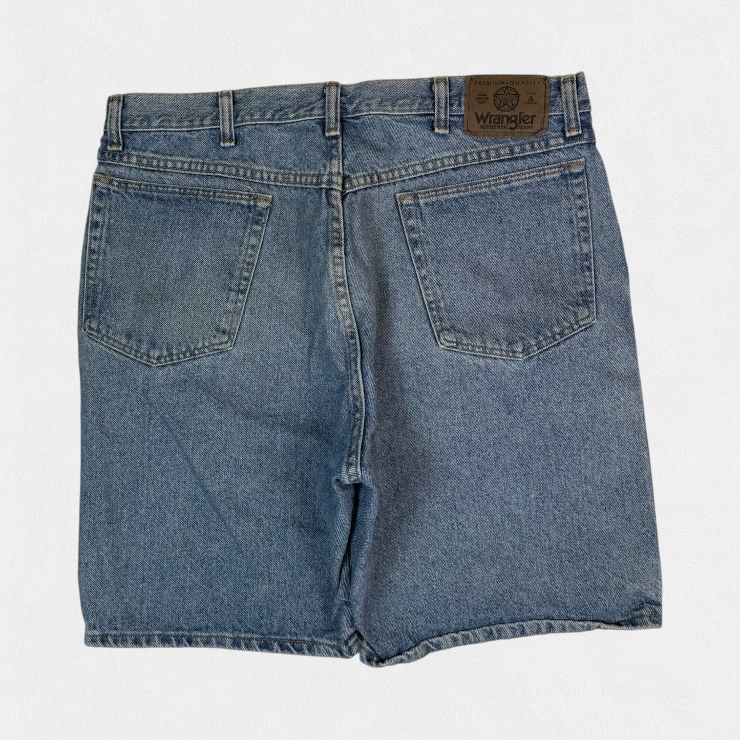 Vintage Wrangler baggy jorts (W34)