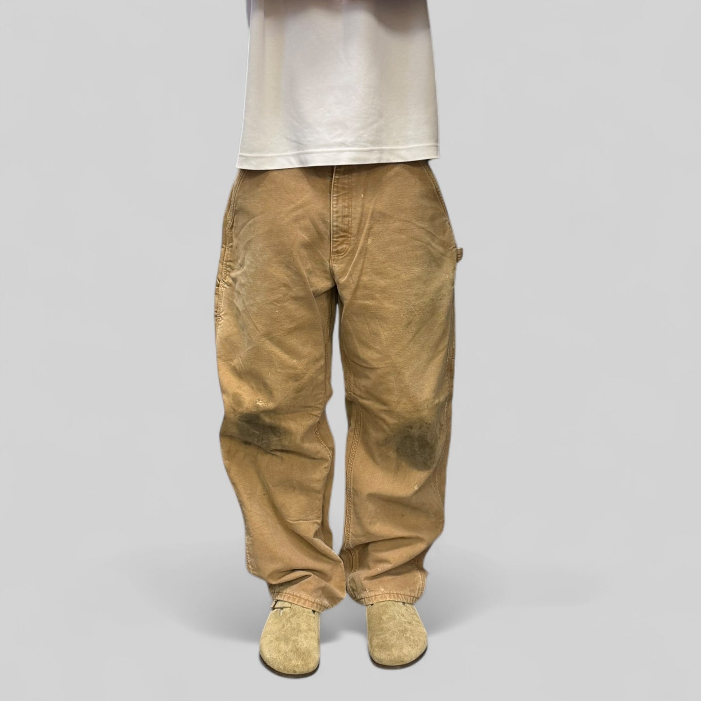 Vintage Carhartt baggy carpenter pants (W36)