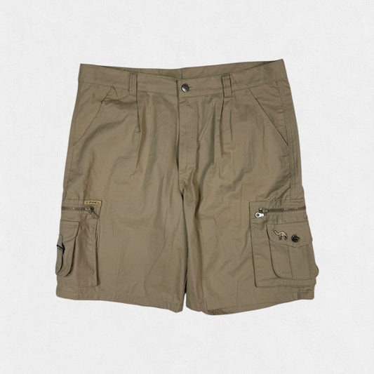 Vintage Camel baggy cargo shorts (W36)