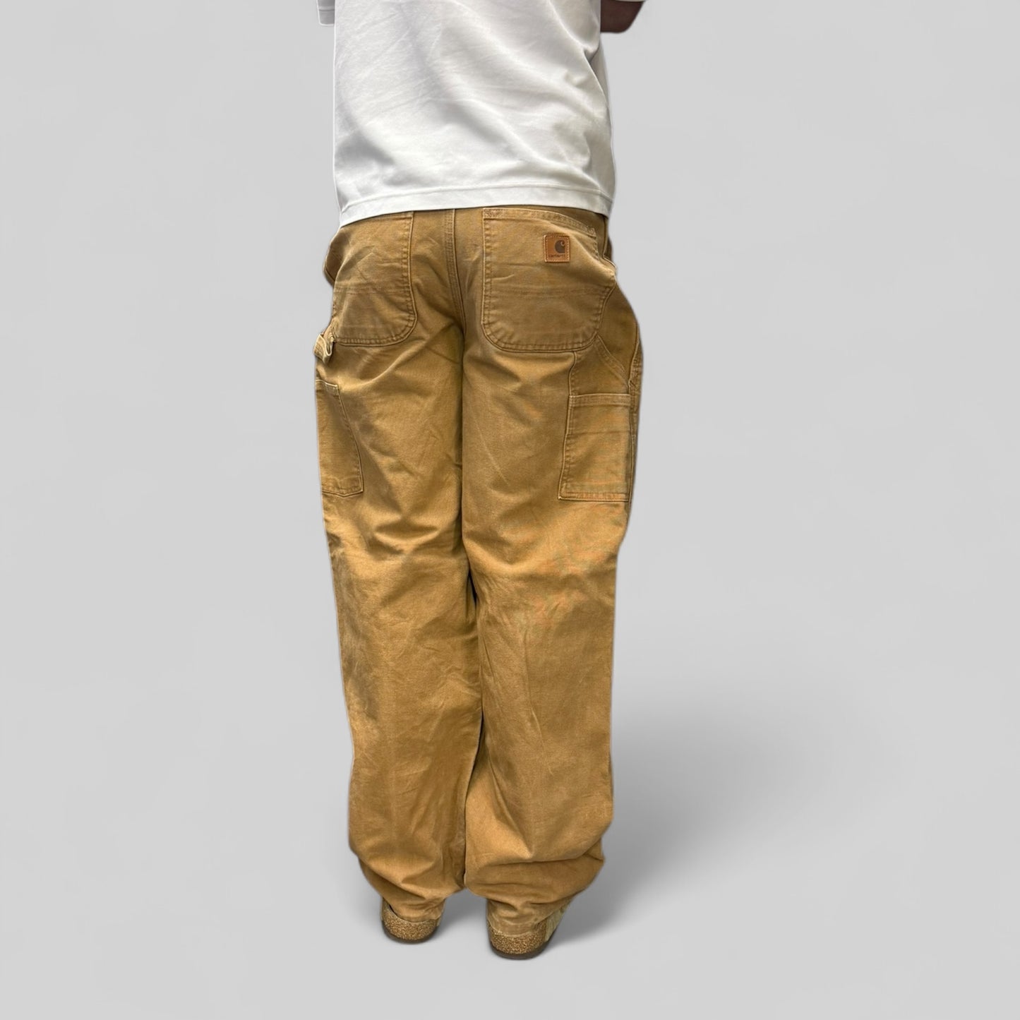 Carhartt baggy carpenter pants (W32)