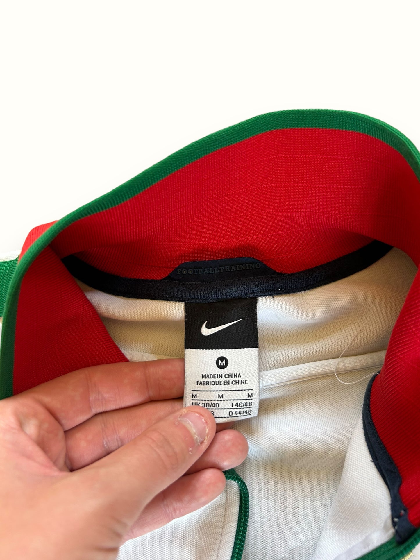 Portugal 2010-11 Nike track jacket (M)