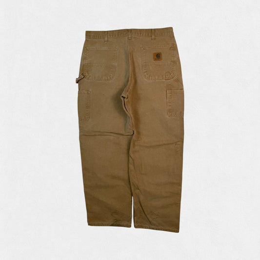 Vintage Carhartt baggy carpenter pants (W36)