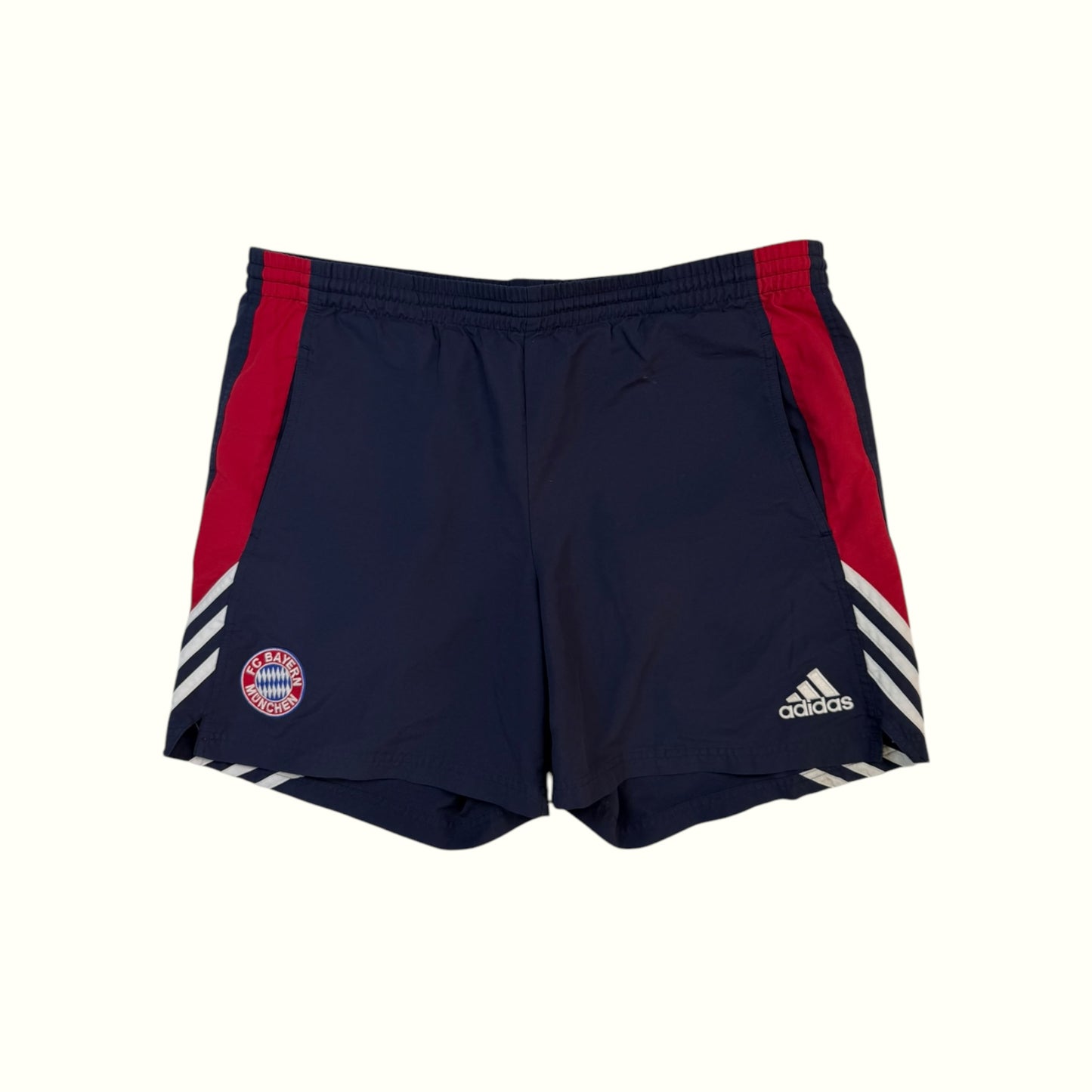 Vintage Bayern Munich 2002-04 Adidas football shorts (M)