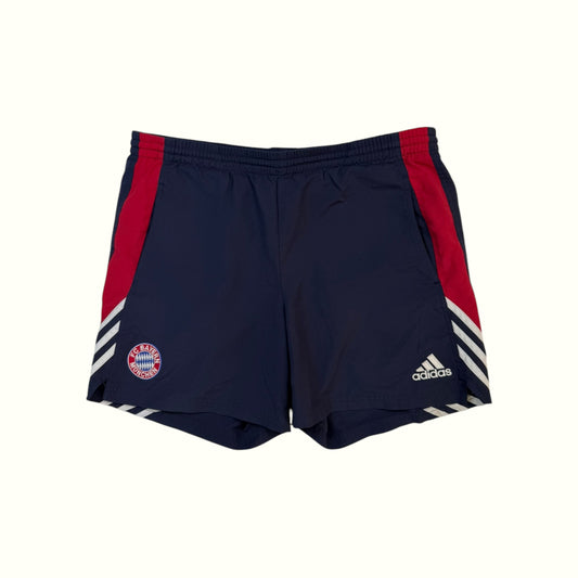 Vintage Bayern Munich 2002-04 Adidas football shorts (M)
