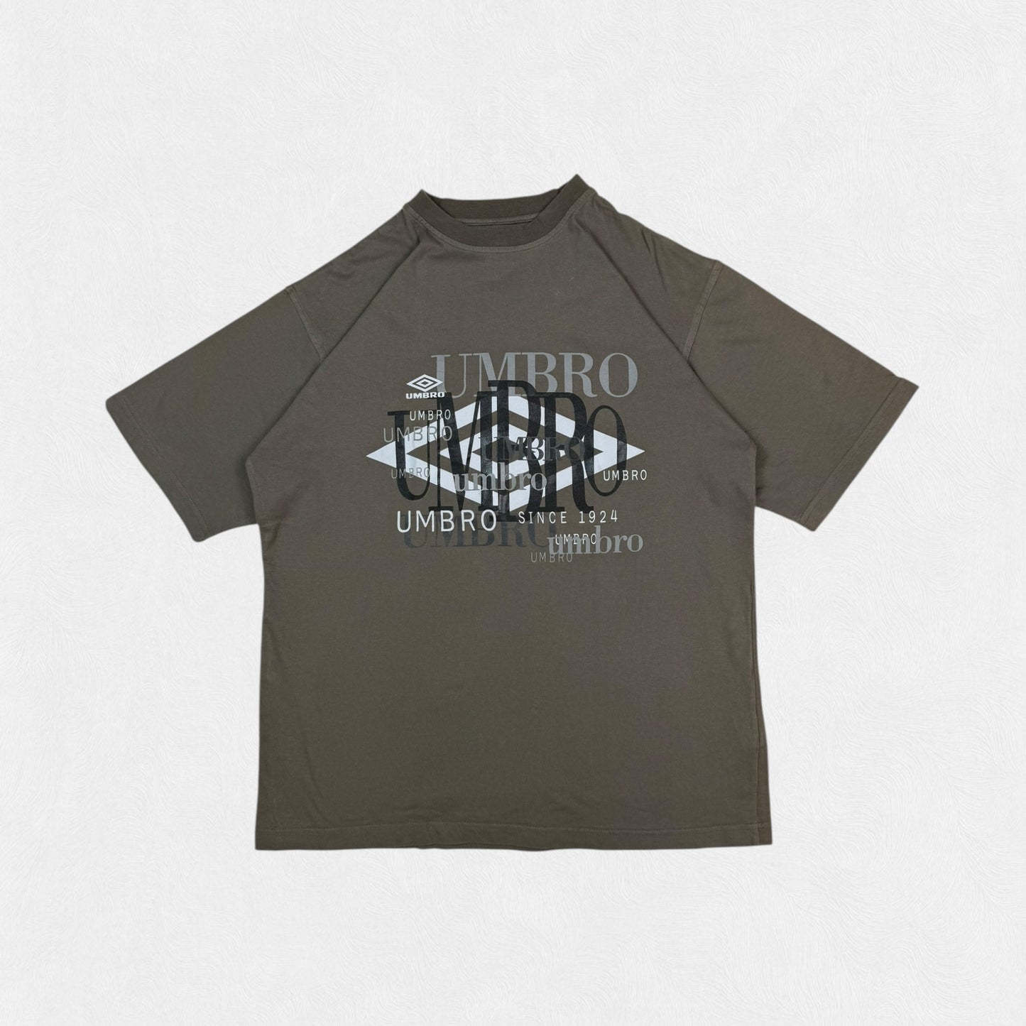 Vintage Umbro graphic tee (L)