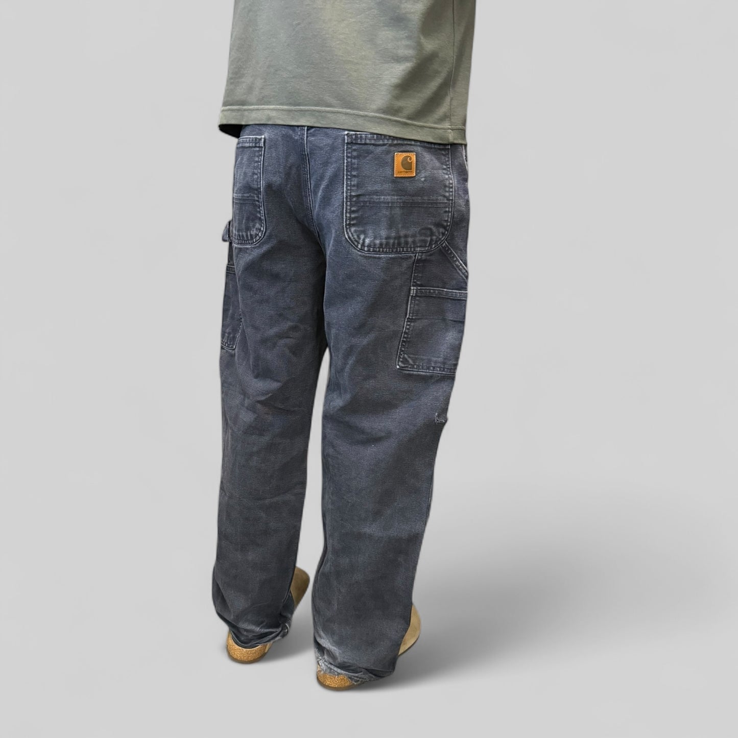 Carhartt baggy carpenter pants (W34)