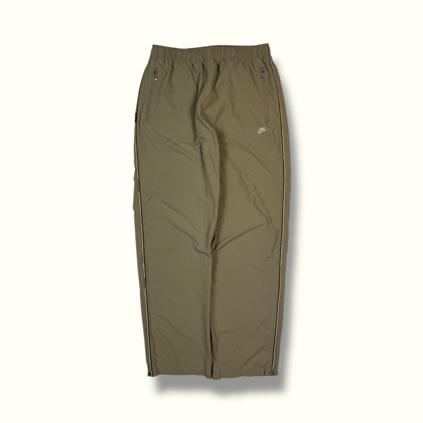 Vintage Nike baggy track pants (L)