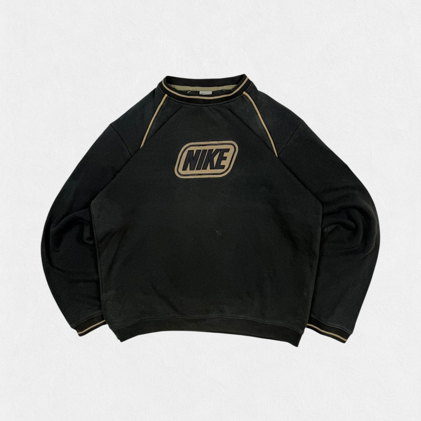 Vintage Nike spell out centre logo sweatshirt (L)