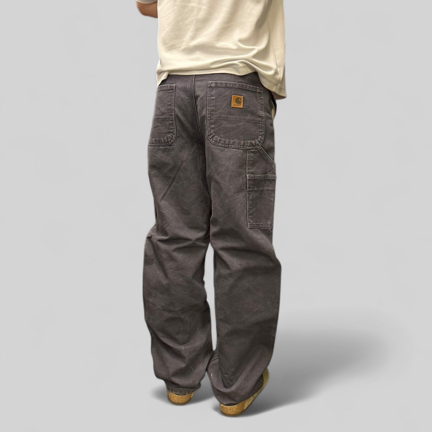 Vintage Carhartt baggy carpenter pants (W33)