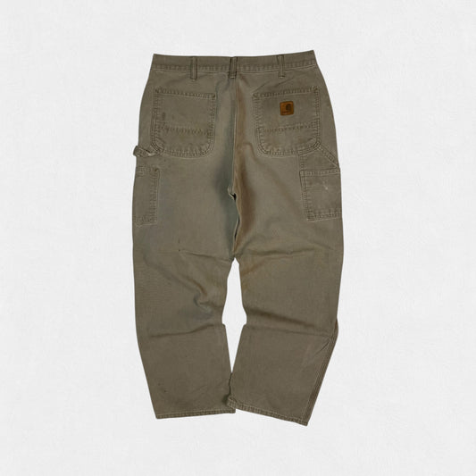 Carhartt baggy carpenter pants (W34)