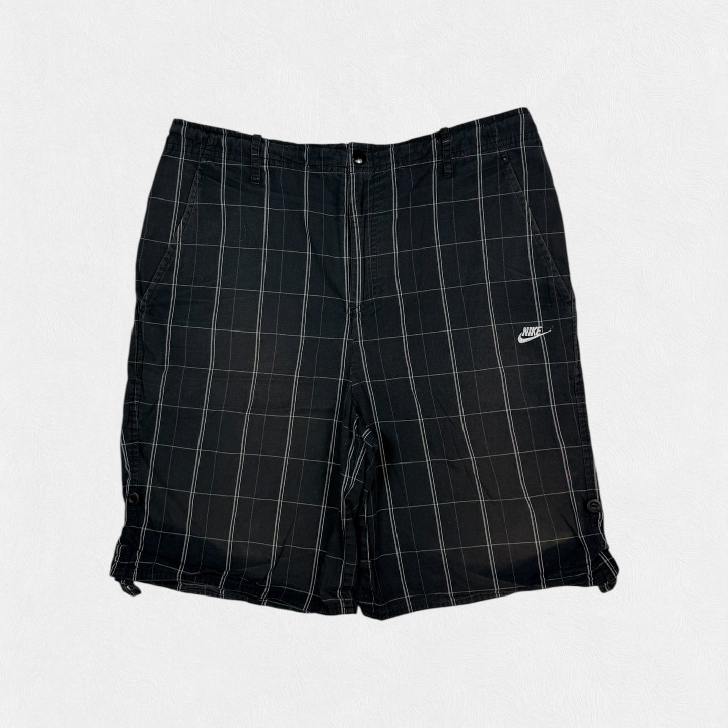 Vintage Nike baggy checkered shorts (S)