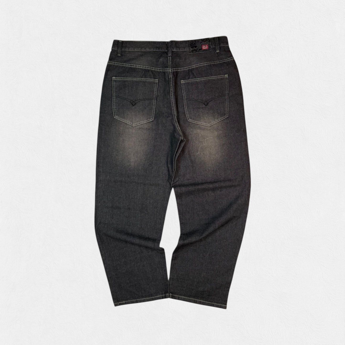 Vintage Ecko Unltd spell out baggy jeans (W38)