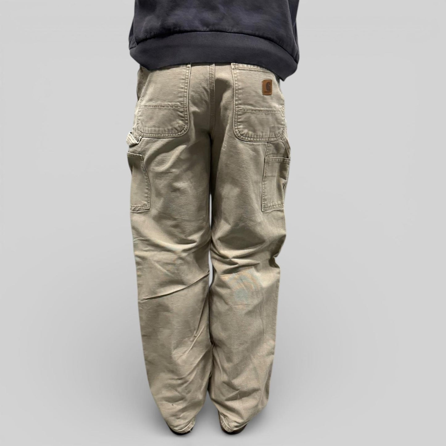 Carhartt baggy carpenter pants (W30)