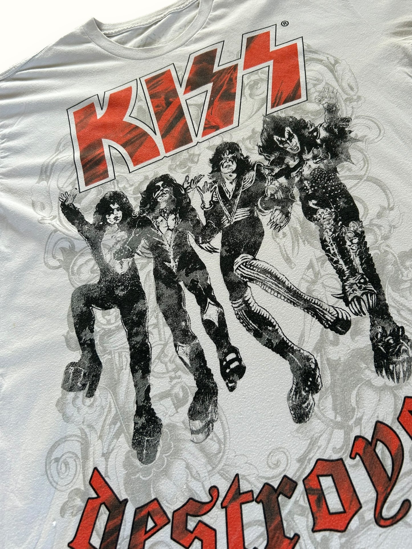 Kiss destroyer graphic tee (L)