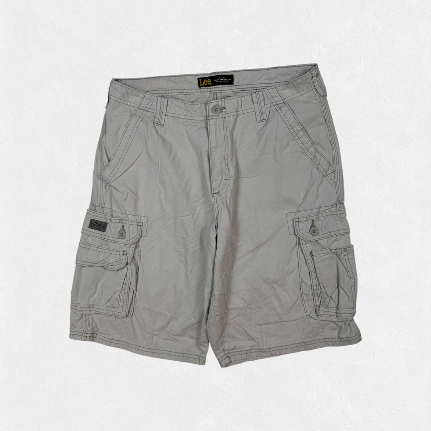 Vintage Lee baggy cargo shorts (W34)