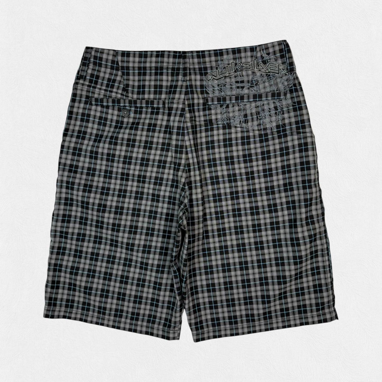 Vintage Quiksilver baggy checkered shorts (W34)