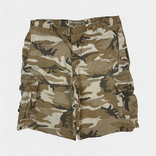 Vintage Lee dungarees camouflage baggy cargo shorts (W36)