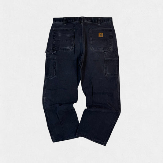 Vintage Carhartt baggy carpenter pants (W36)