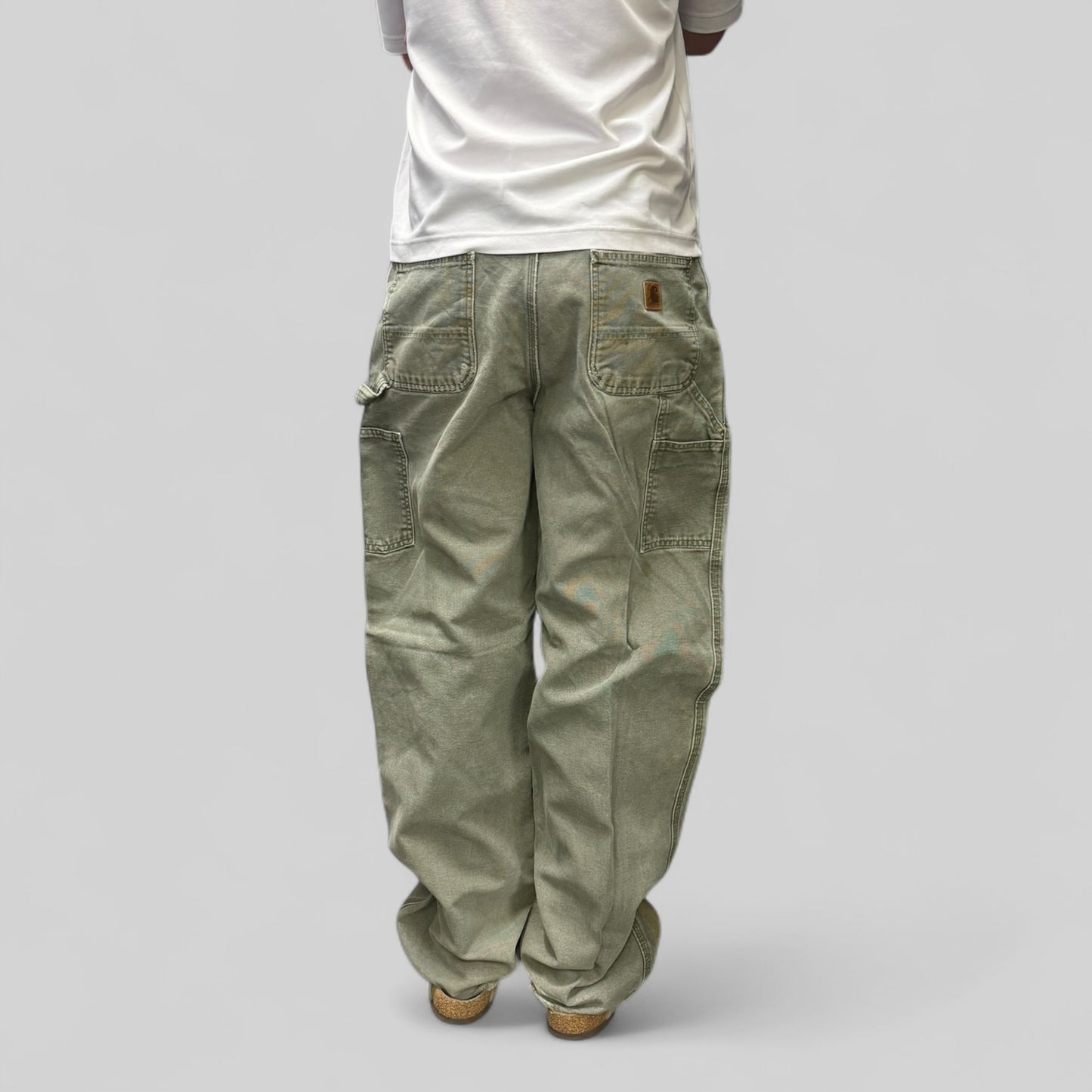 Carhartt baggy carpenter pants (W34)