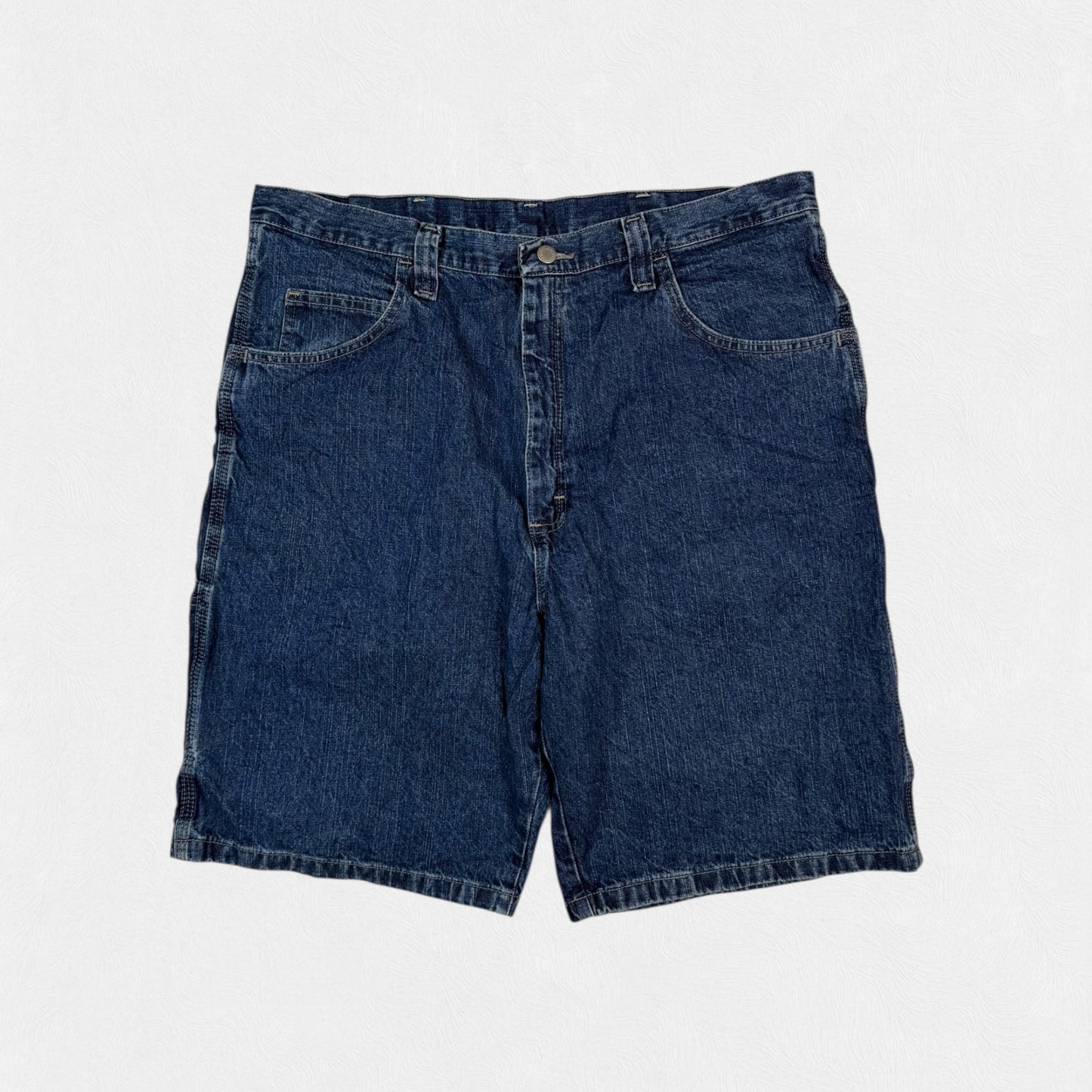 Vintage Wrangler baggy carpenter jorts (W38)