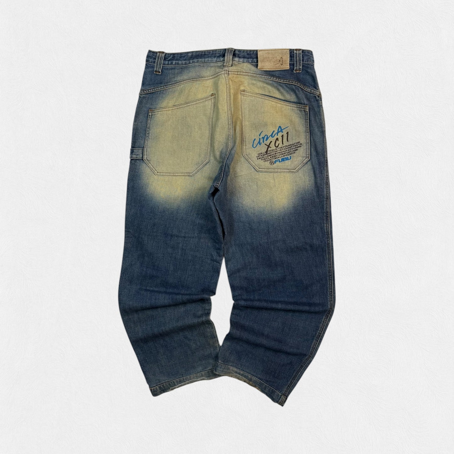 Vintage FUBU baggy hip hop jeans (W36)