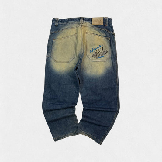 Vintage FUBU baggy hip hop jeans (W36)