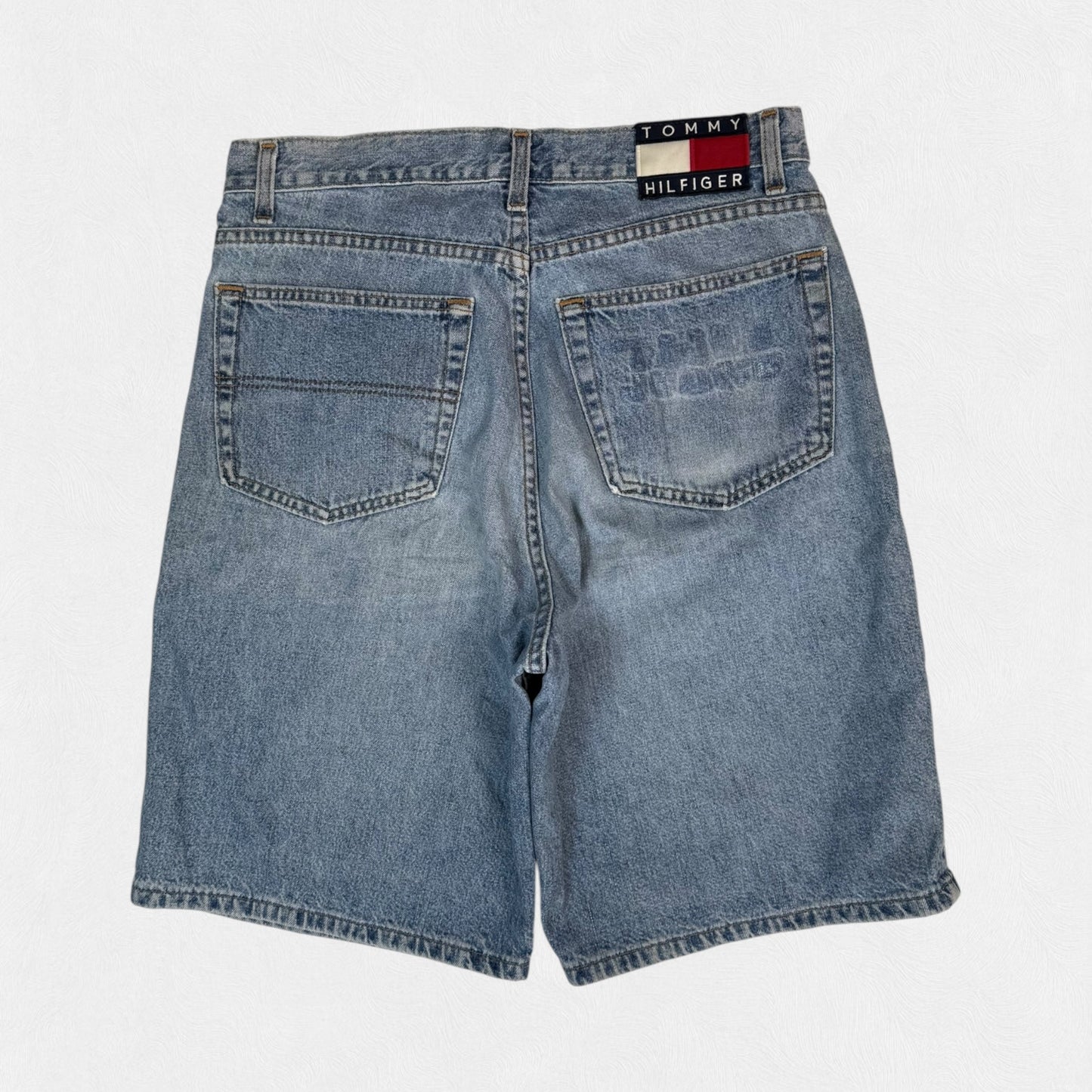 Tommy Hilfiger baggy jorts (W32)
