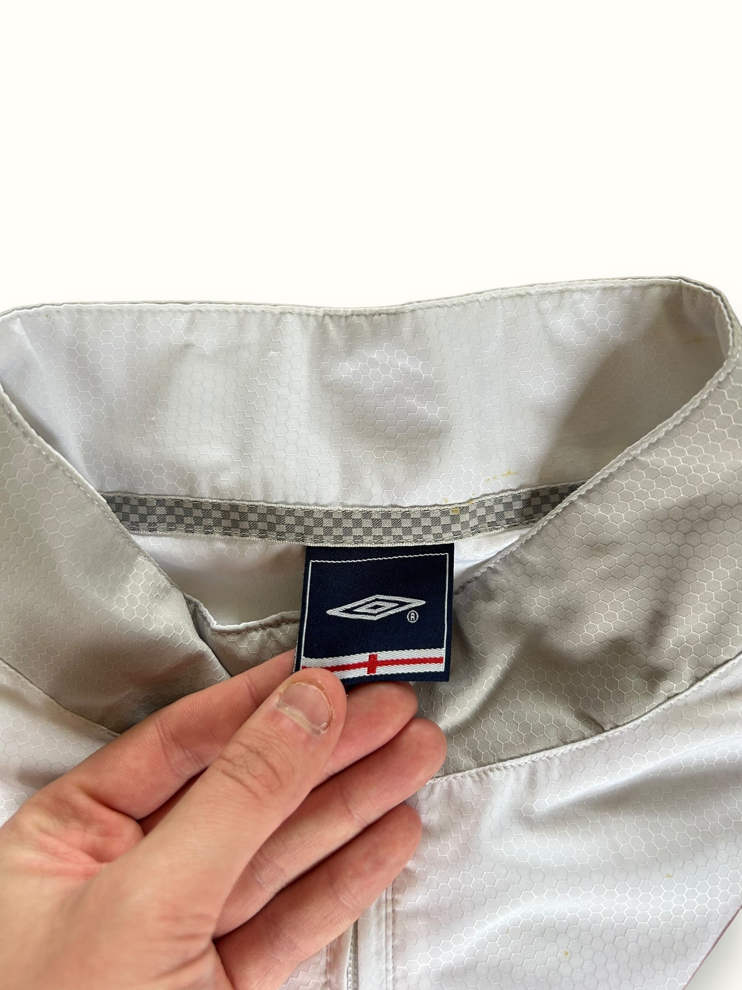 Vintage England 2006-08 Umbro track jacket (XXL)