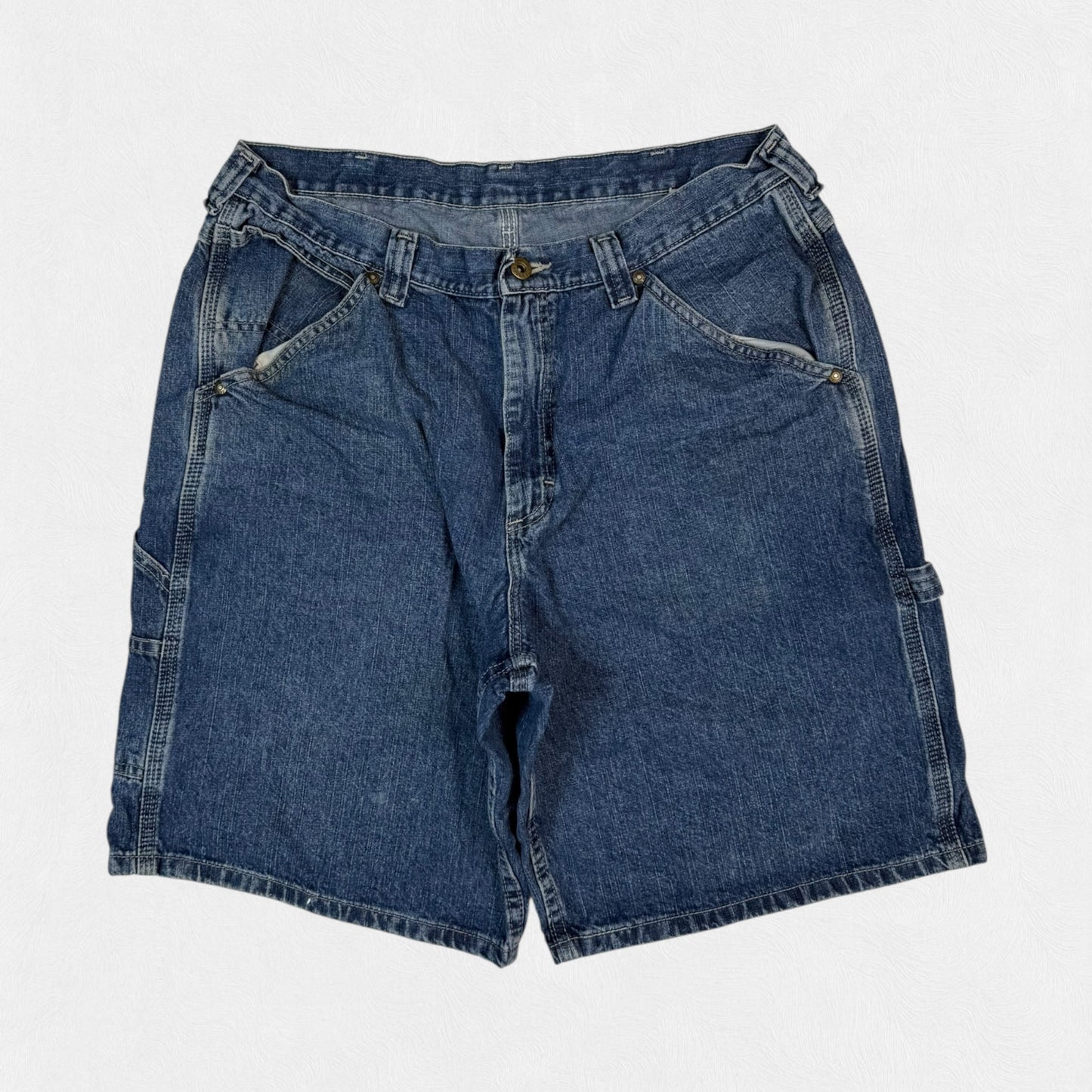 Vintage Lee baggy carpenter jorts (W34)