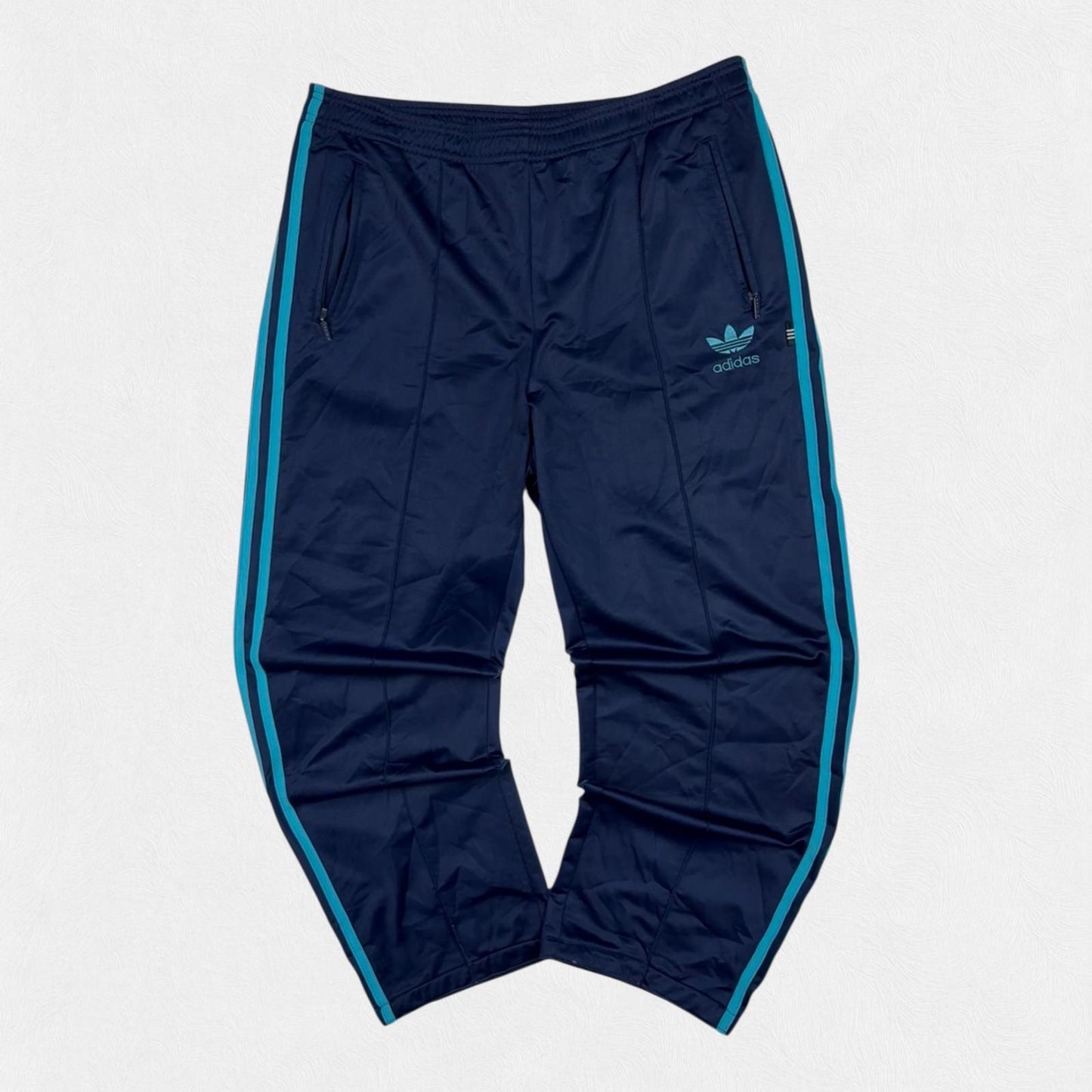 Vintage 90s adidas originals baggy track pants (M)