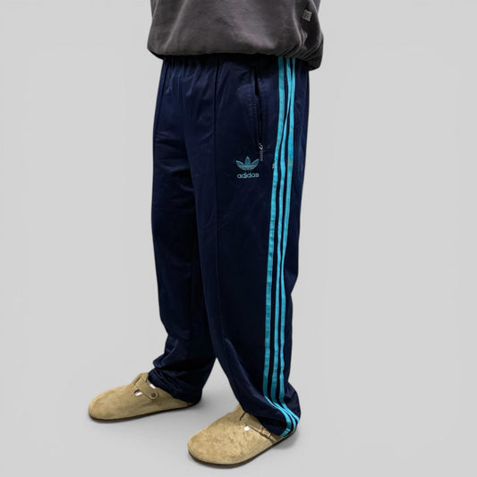 Vintage 90s adidas originals baggy track pants (M)