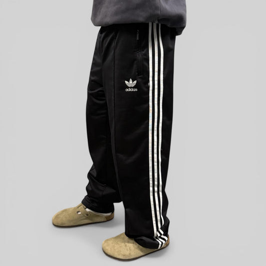 Vintage 90s adidas originals baggy track pants (L)