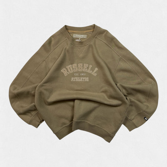 Vintage Russell athletic spell out sweatshirt (L)