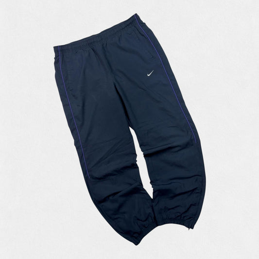 Vintage Nike mini swoosh baggy track pants (L)