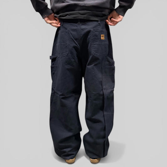 Carhartt baggy carpenter pants (W38)