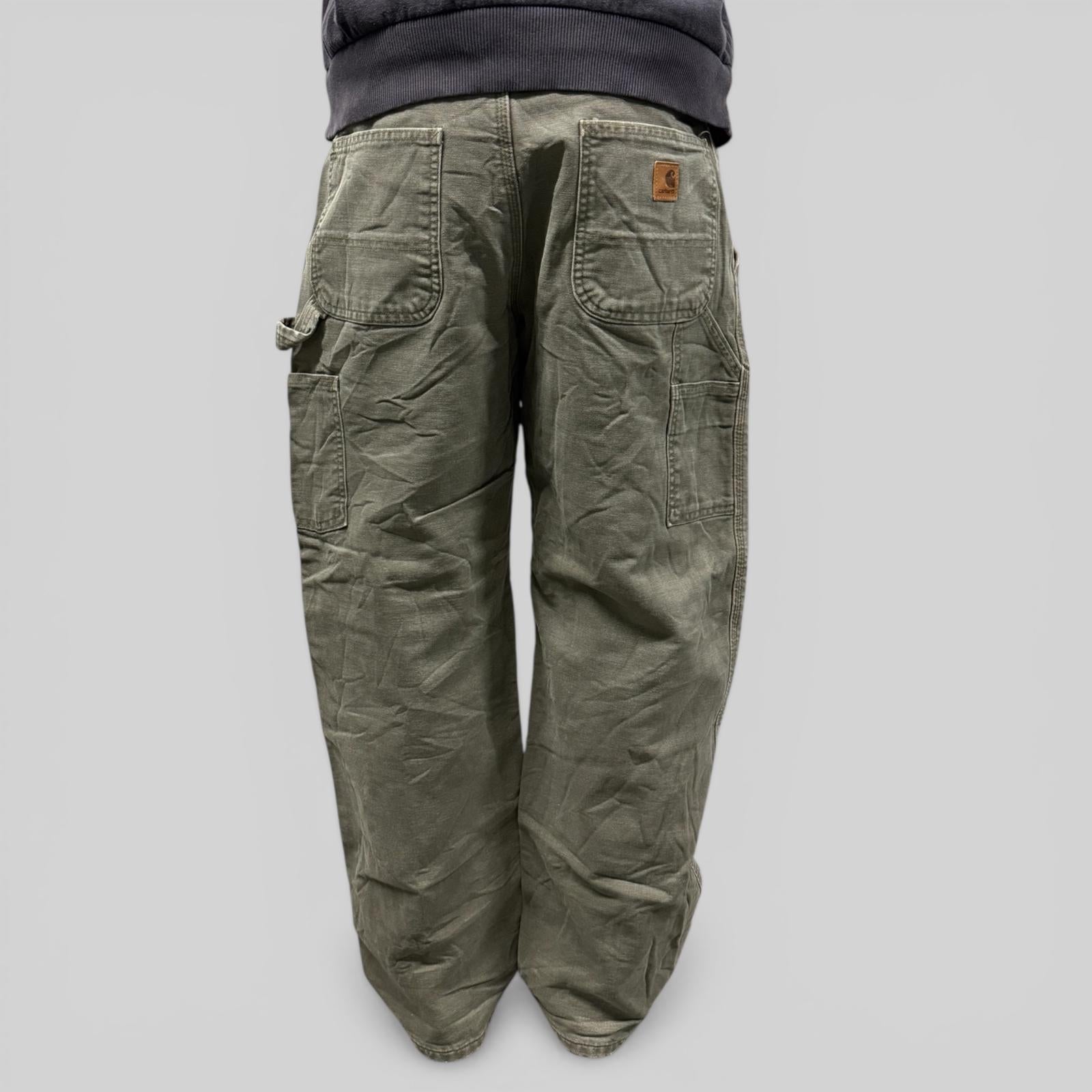 Carhartt fleece lined baggy carpenter pants (W33)