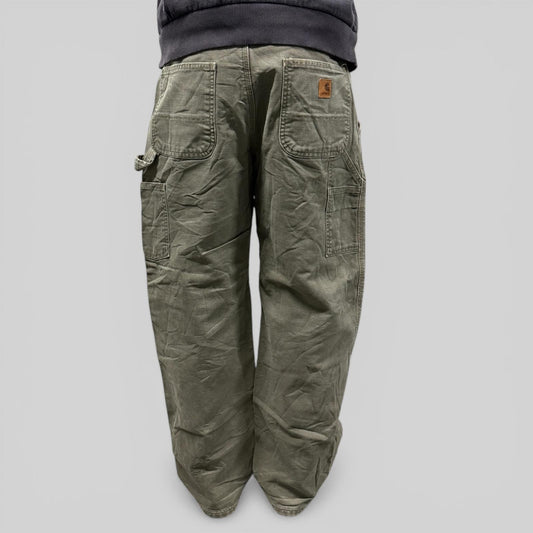 Carhartt fleece lined baggy carpenter pants (W33)