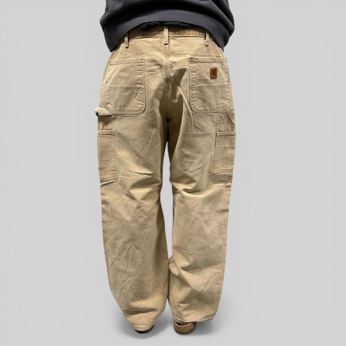 Carhartt baggy carpenter pants (W32)