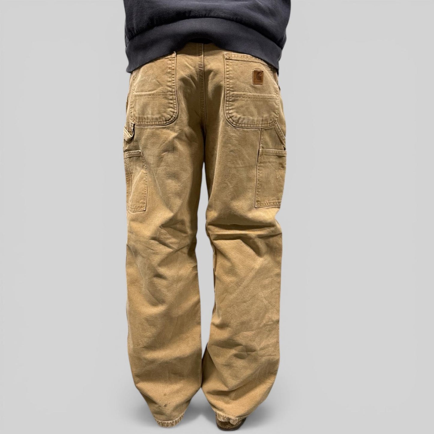Carhartt baggy carpenter pants (W33)