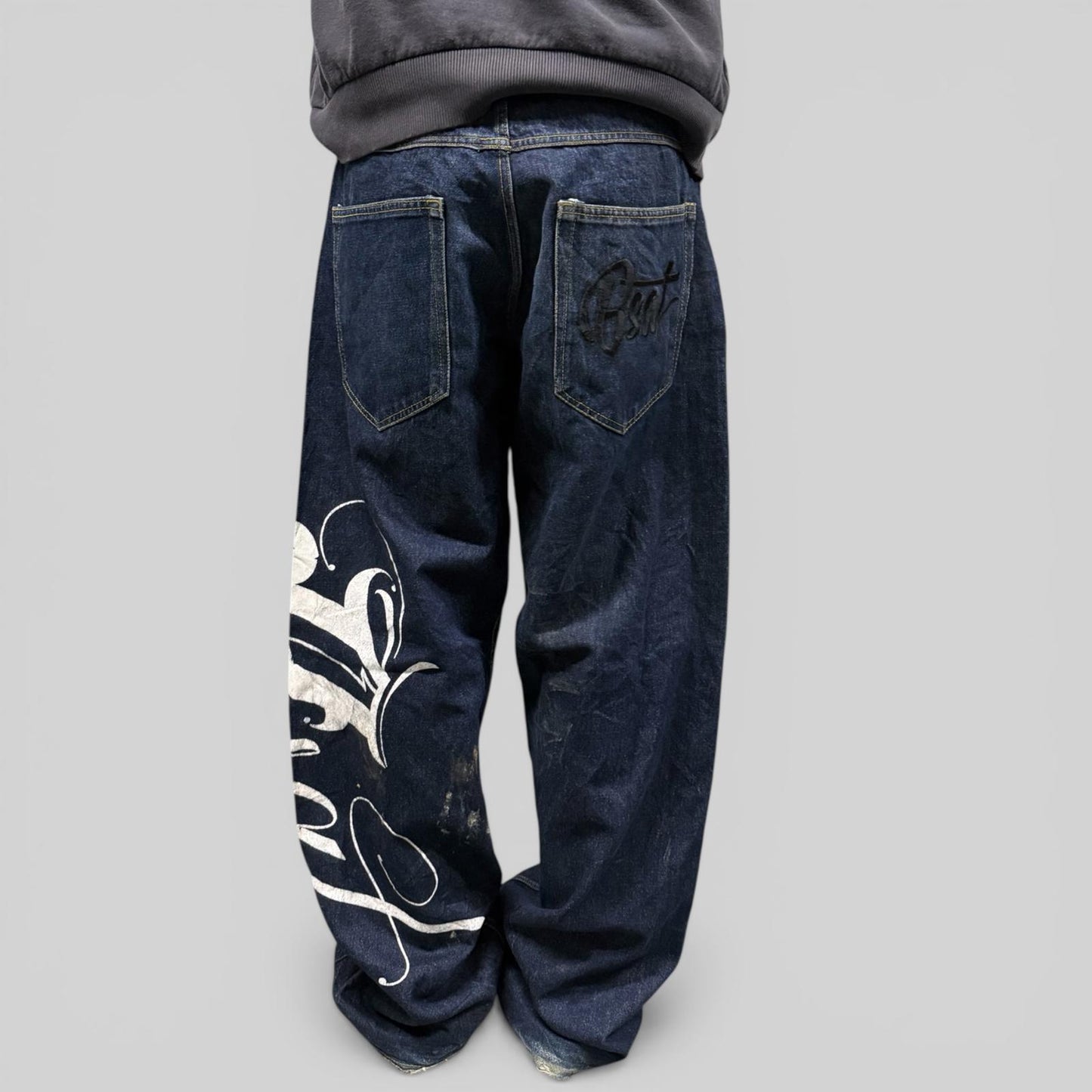 Vintage Y2K baggy hip hop jeans (W34)