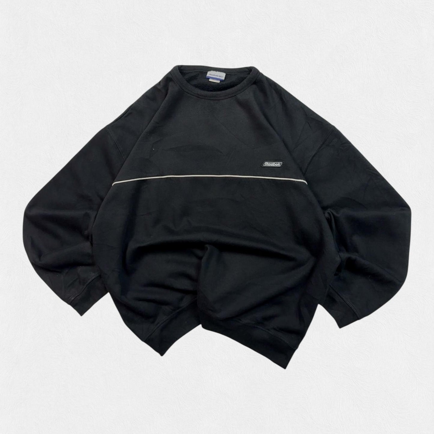 Vintage Y2K Reebok sweatshirt (XL)