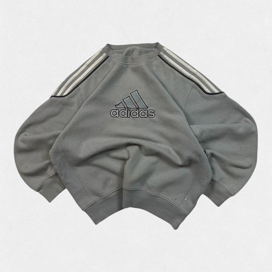 Vintage adidas centre logo sweatshirt (L)