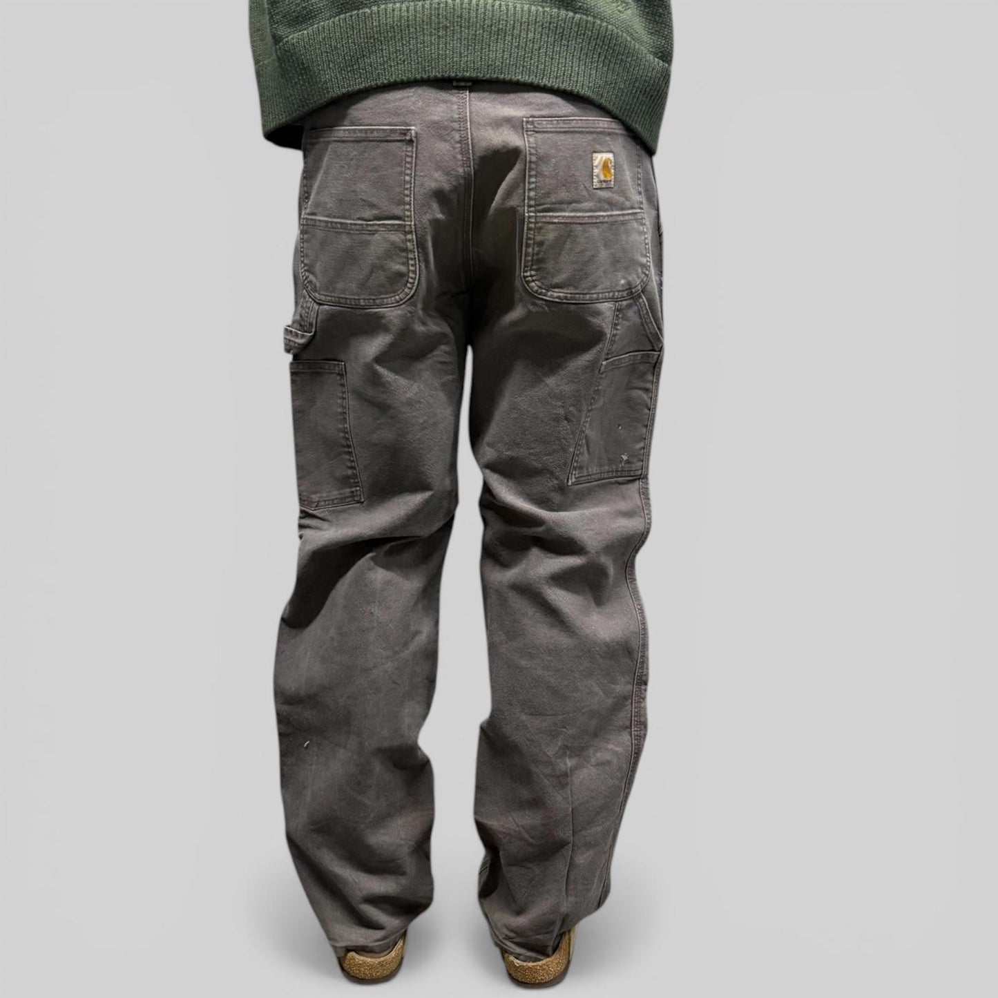 Carhartt baggy carpenter pants (W34)