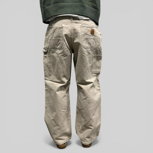 Carhartt baggy carpenter pants (W32)