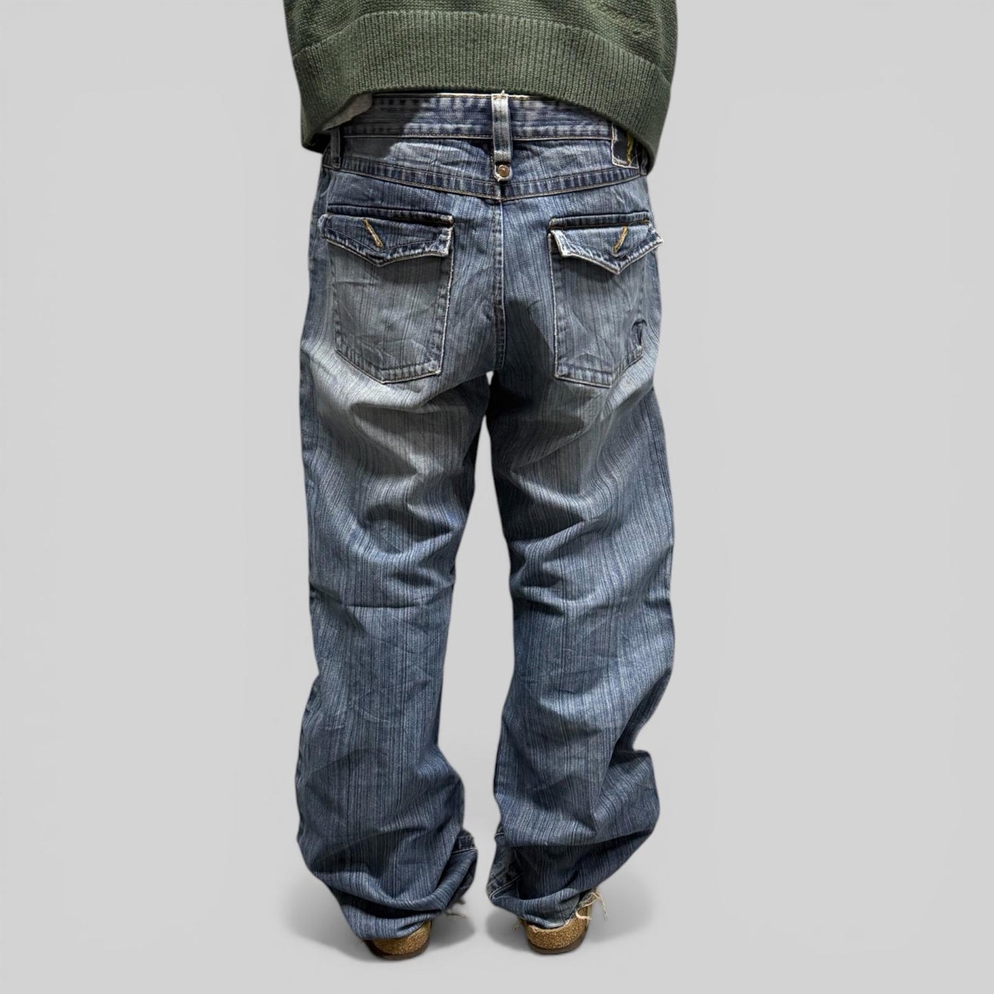 Vintage Y2K baggy hip hop jeans (W34)