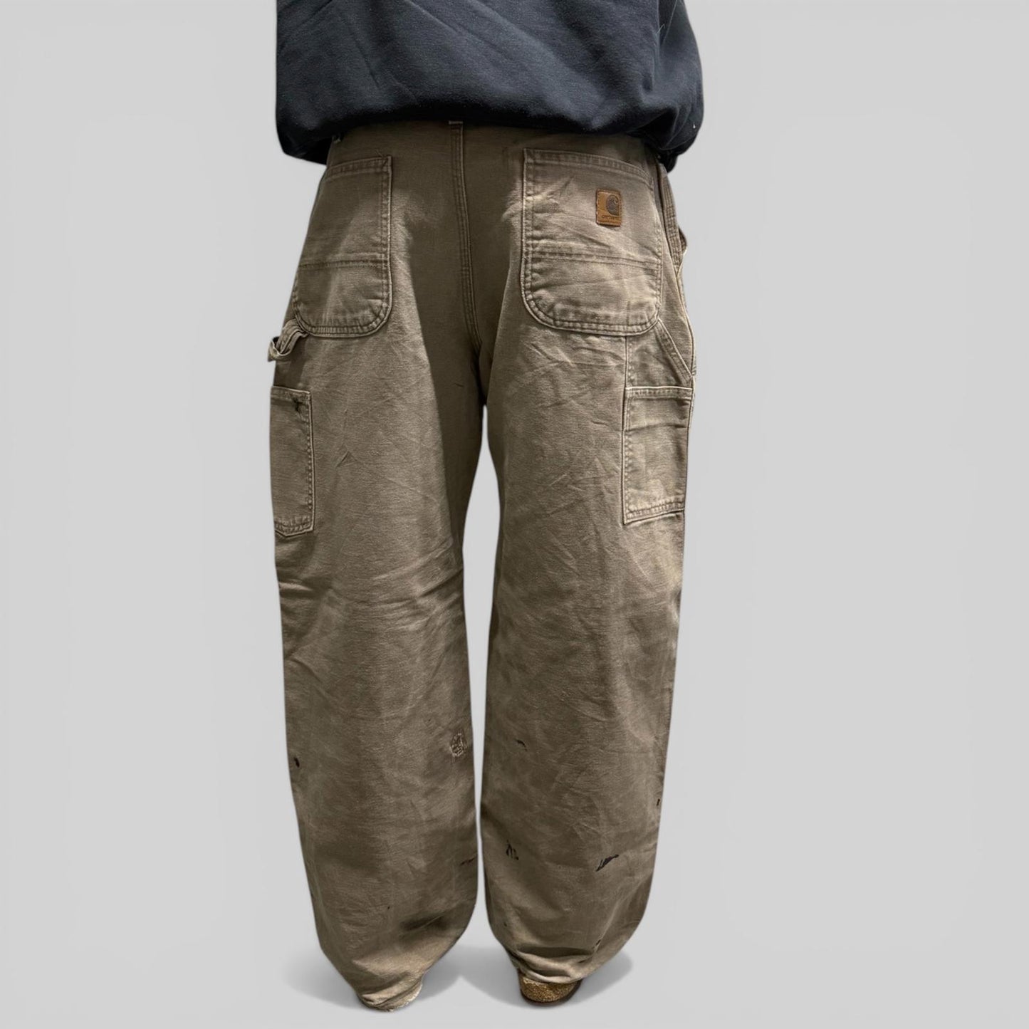 Vintage Carhartt baggy carpenter pants (W34)