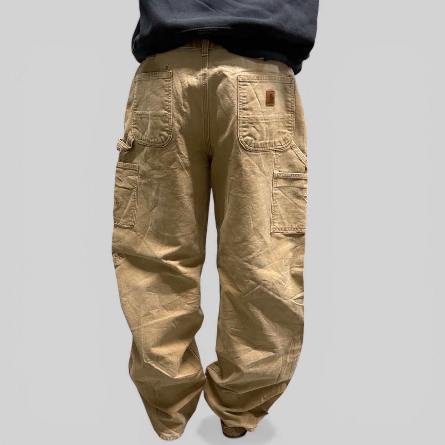 Carhartt baggy carpenter pants (W36)