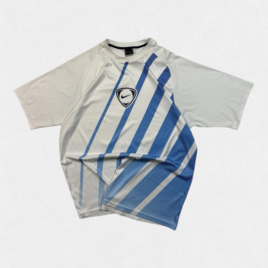 Vintage Nike shield football centre logo tee (XL)