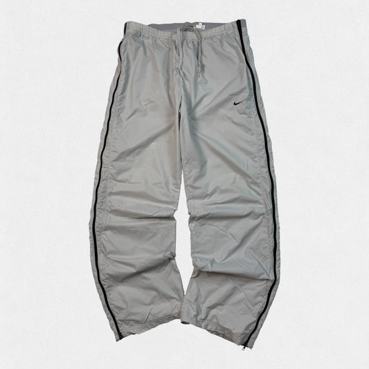 Vintage Nike baggy side stripe track pants (L)